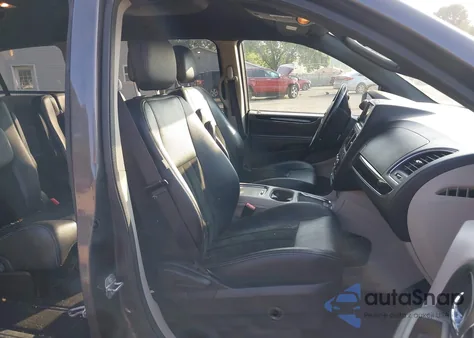 2017 Dodge Grand Caravan Sxt z USA, uszkodzony, nr VIN 2C4RDGCG1HR728795